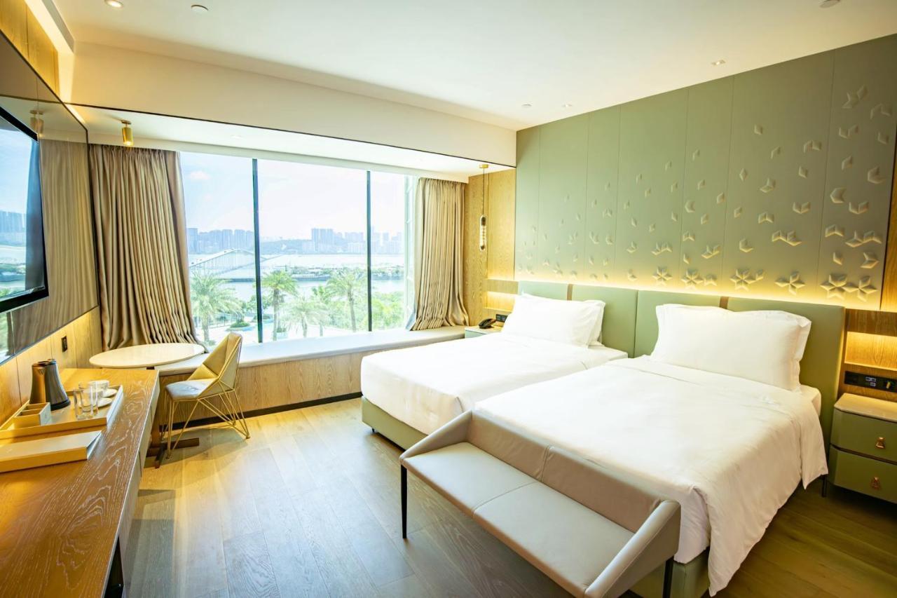 Yoho Treasure Island Hotel Макао Екстериор снимка
