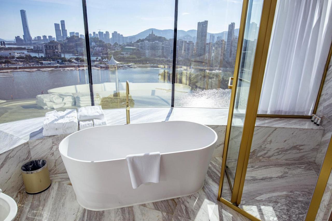 Yoho Treasure Island Hotel Макао Екстериор снимка